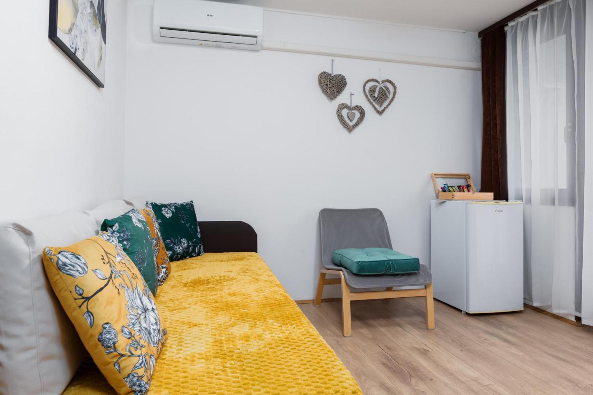 Apartmant Borna สลูน ภายนอก รูปภาพ